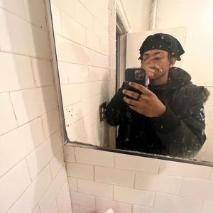 Meet your Posher, Jdot